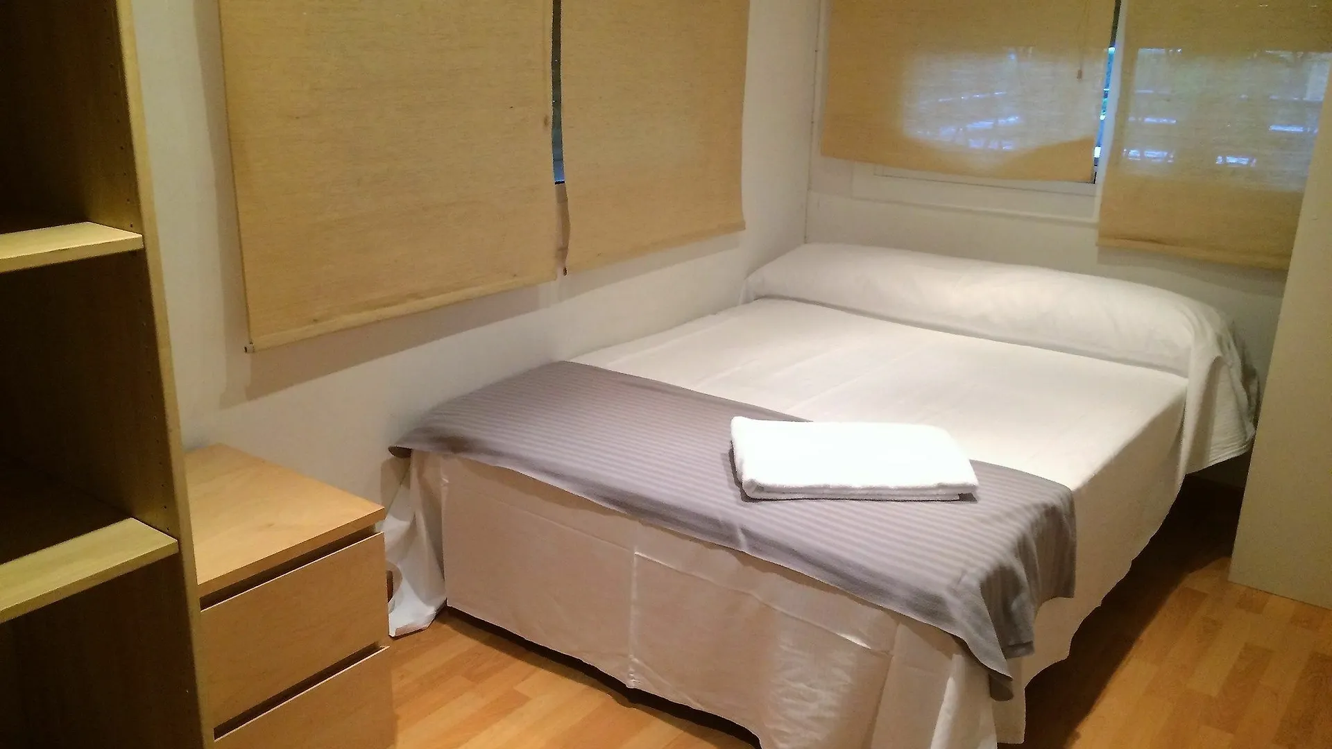 アパート Caravel Be My Guest Castelldefelsアパートメント スペイン